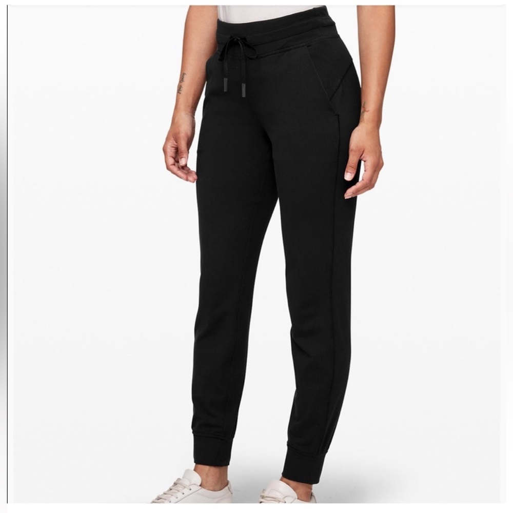 Lululemon ready to rulu jogger